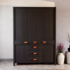 Шкаф деревянный 3 двери 3 ящика Мадейра из массива сосны