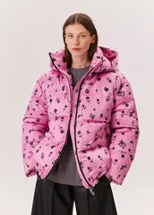 Пуховик MAGIC FLOWERS розового цвета