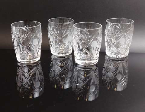 Стопки хрустальные набор из 4 штук, алмазная грань, геометрический орнамент, винтаж СССР 1970-1990 гг