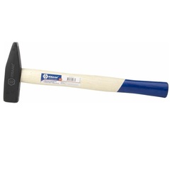 Молоток слесарный КОБАЛЬТ 600 гр., деревянная рукоятка из ясеня, резиновая защита рукотяки (240-775)