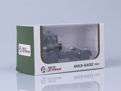 MAZ-5432 road tractor early cabin green AutoHistory 1:43