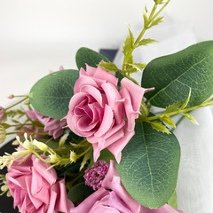 Розы искусственные остроконечные с травкой, розово - сиреневые, 33см.