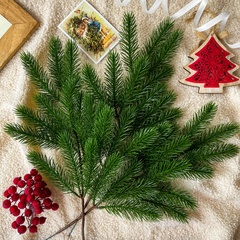 Еловая ветка искусственная, реалистичная, 12 лапок, декор зимний, рождественский, ветка 42 см, набор 3 ветки.