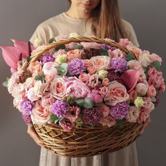 Корзина в нежных тонах для особых дам❤️