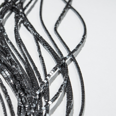 Гематин (гематит), оттенок "Gun Metal", кубик 1,4мм