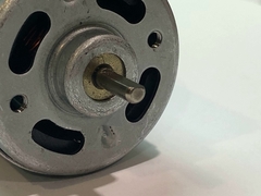 Двигатель для шуруповерта 14.4V со съемной шестерней (Вал 3мм)