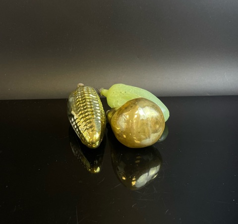 Ёлочные игрушки набор из 3 штук разные (груша, кукуруза, огурец), стекло, подвесные, винтаж СССР 1960-1980 гг