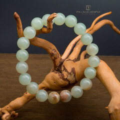 Браслет Классика. Буромский нефрит. 10 мм.