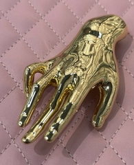Стильная брошь РУКА (кисть) в стиле ZARA