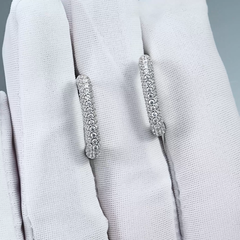 Серьги-конго мягкий прямоугольник из серебра 925 пробы в обсыпке из фианитов