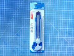 Нож технический КОБАЛЬТ лезвие 25 мм, двухкомпонентный корпус,металлическая направляющая, фиксатор, блистер (242-168)