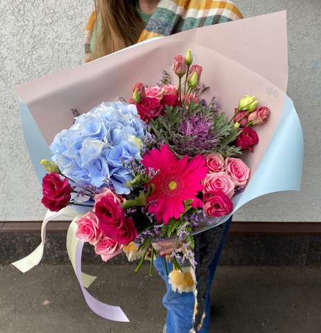 Букет «Яркий 3»