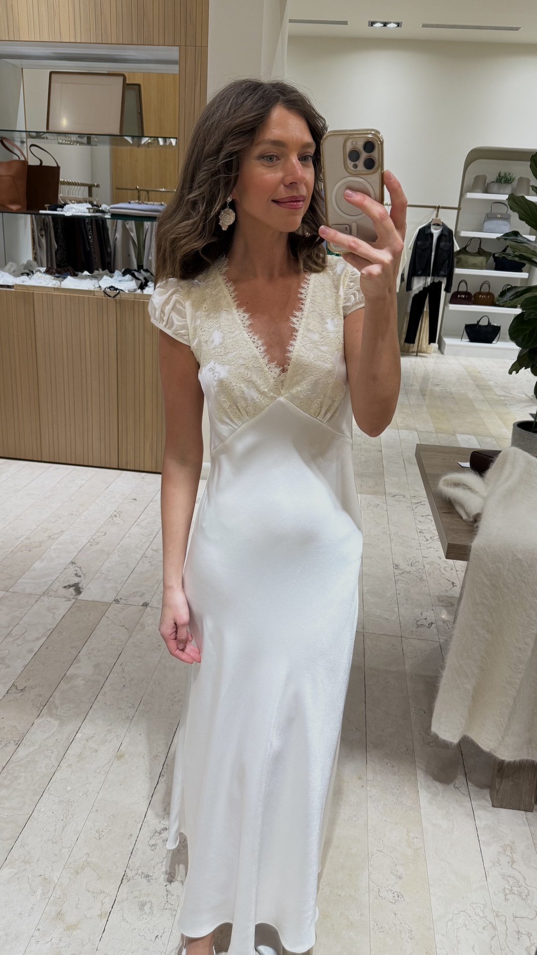 Платье в винтажном стиле сшитое вручную