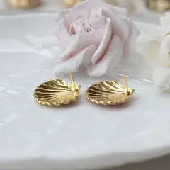 Серьги пусеты Ракушки с эмалью, розовый, 23 мм, сталь, позолота, СГ032