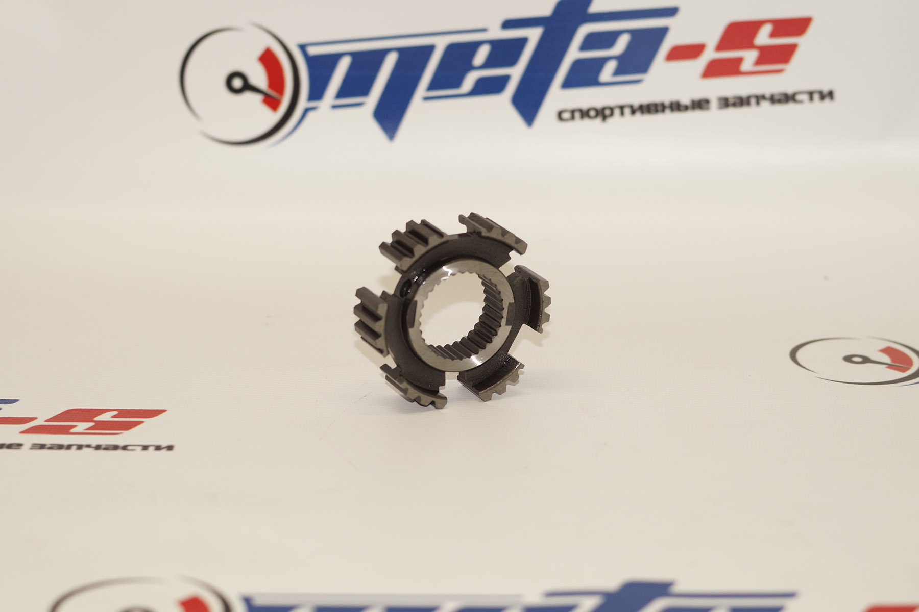 Ступица муфты КПП Cobalt R4 1-2 передачи GM