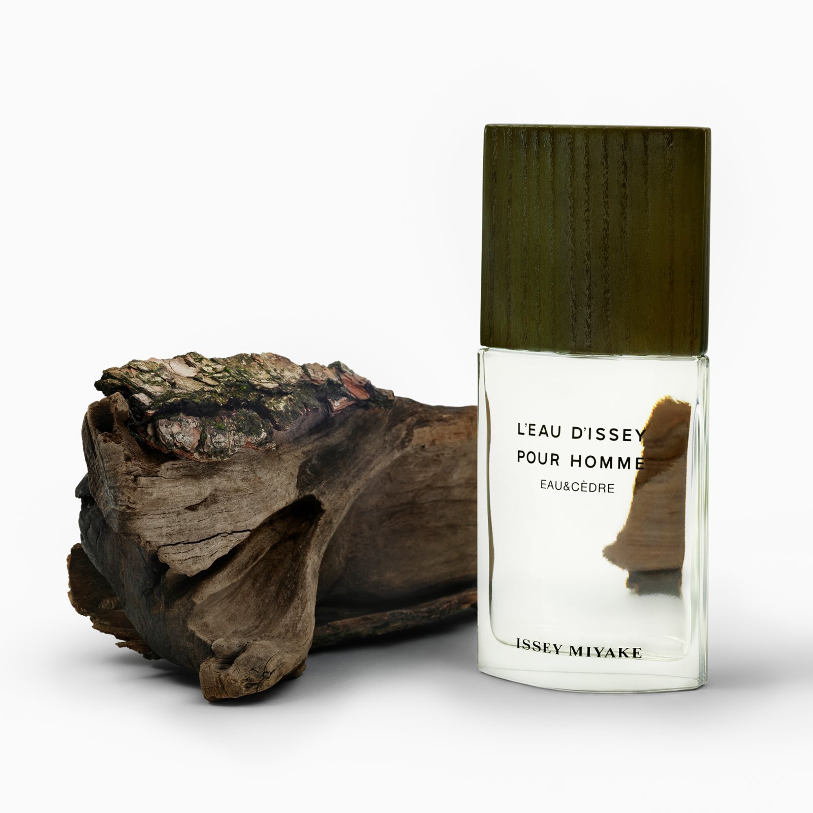 l eau d issey pour hommeeau & cedre