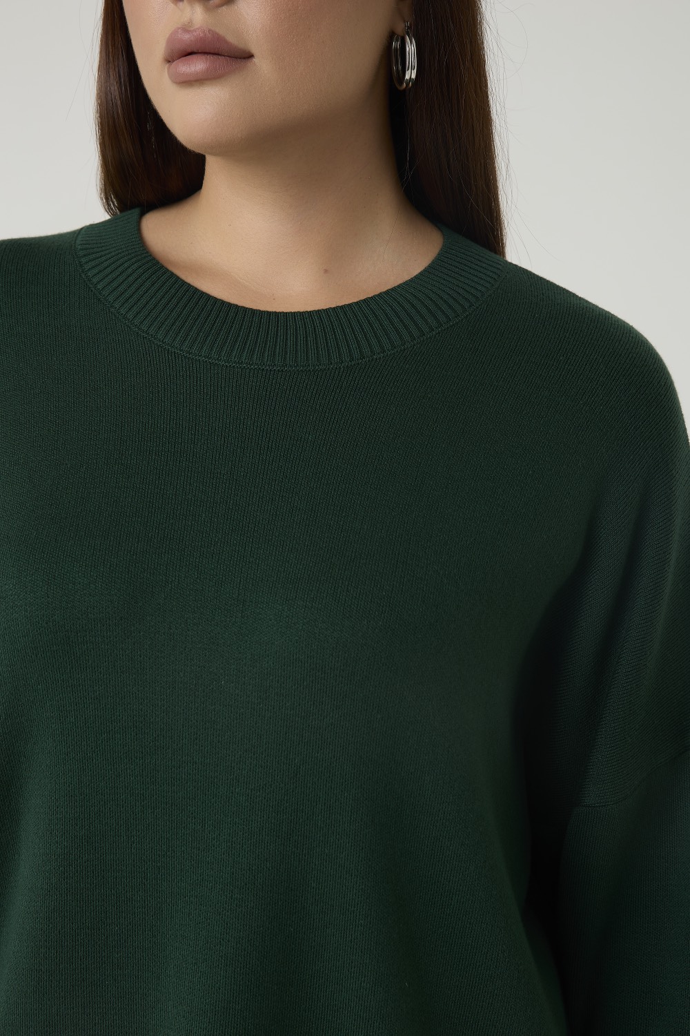 Джемпер вязаный с круглым вырезом, изумруд