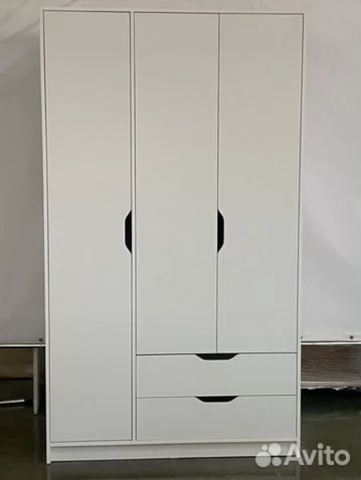 Шкаф 3-х ствopчaтый pунa шк 03