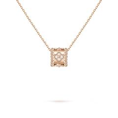 Подвеска Van Cleef & Arpels Perlee clovers