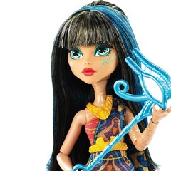 Клео де Нил. Добро пожаловать в школу монстров