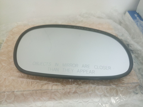 СТЕКЛО ЗЕРКАЛА ПРАВ LANOS, SENS (МАЛЕНЬКОЕ КРЕПЛЕНИЕ) GM