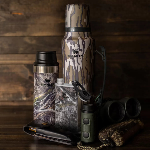 Картинка термос Stanley classic 1l Bottomland Mossy Oak - 8