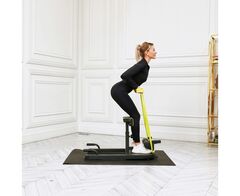 Тренажер для приседаний D282