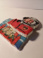 Магнит Гагарин полистоун.