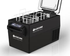 Компрессорный автохолодильник ICECUBE IC30 (12V/24V/220V, 29л) черный