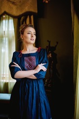 Зимний вечер. Платье льняное миди с вышивкой в этностиле PL-422602