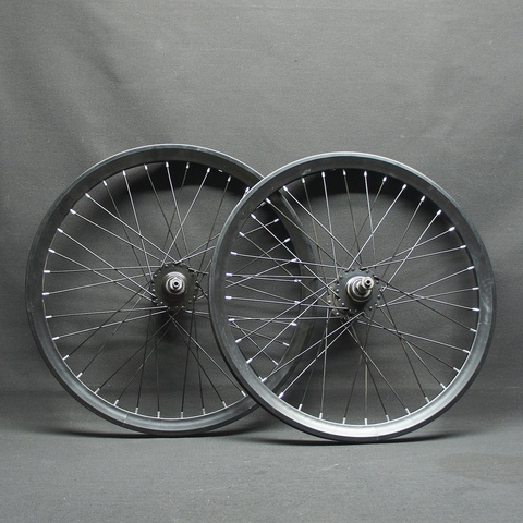 Комплект колес для велосипеда 20