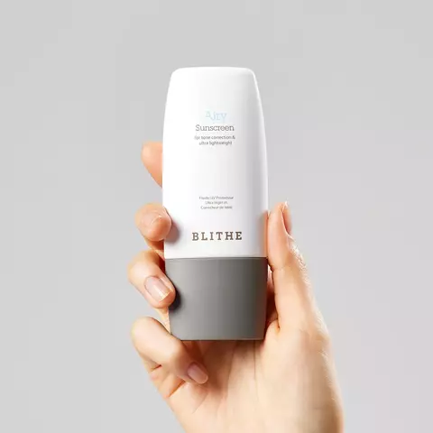 Солнцезащитный крем Blithe на физических фильтрах  Airy Sunscreen SPF 50+ PA ++++ 50 мл