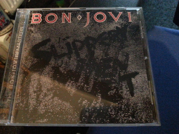 BON JOVI: Slippery When Wet