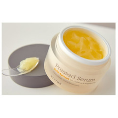 Спрессованная крем-сыворотка с экстрактом абрикоса для сияния кожи Blithe Pressed Serum Gold Apricot 50мл