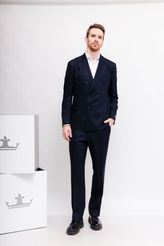 WINDSOR Костюм из шерсти классический