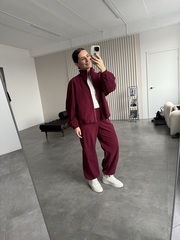 Костюм вельветовый бордо