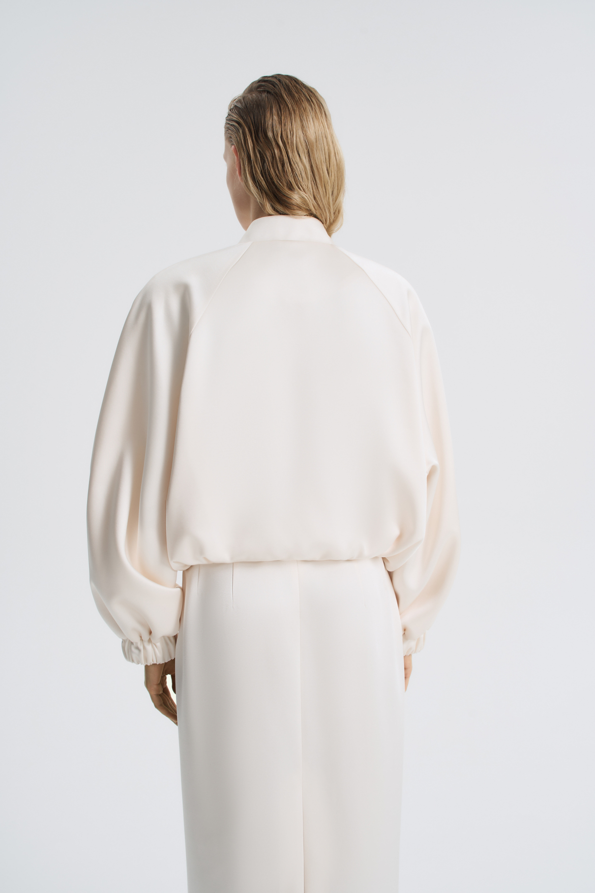 Бомбер оверсайз из тафты