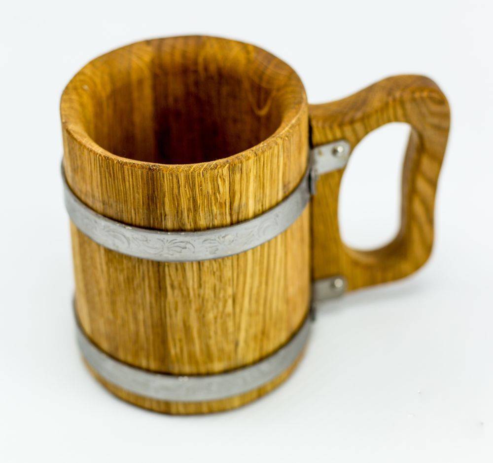 дубовая кружка. деревянные кружки. кружка дубовая. деревянные кружки викингов. кружка дубовая.