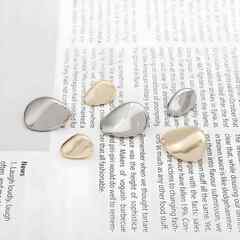 Пуговица 70057