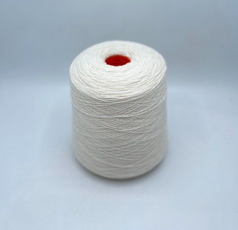Botto Jiuseppe (пр.Италия), art. Fairwool, 2/30*2 750м/100гр, 80% Меринос 20% Кашемир , цвет-Молочный(130/801), арт.33209