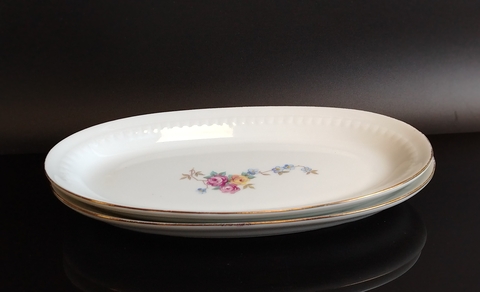 Набор из 2х овальных блюд для сервировки, фарфор Кольдиц, Colditz ГДР/GDR, рисунок цветы, золочение, винтаж 1960-1990 гг