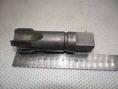 Метчик м/р правый М39×1,5 №2 Р18