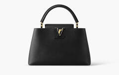 Сумка Louis Vuitton Capucines MM Taurillion Leather "Black"