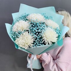 Букет из хризантем "Антонов" с гипсофилой