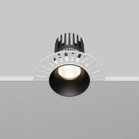 Встраиваемый светодиодный светильник Maytoni Dip DL119-10W-4K-TRS-B