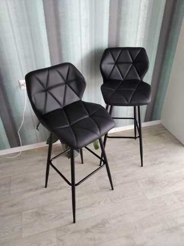Интерьерный барный стул на четырех ножках Diamond Steel (стул стилиста/бровиста)