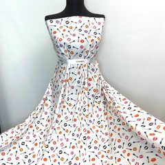 шелк белый с поцелуями фото