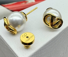 24151-sergi-pusety-valentino-zhemchug