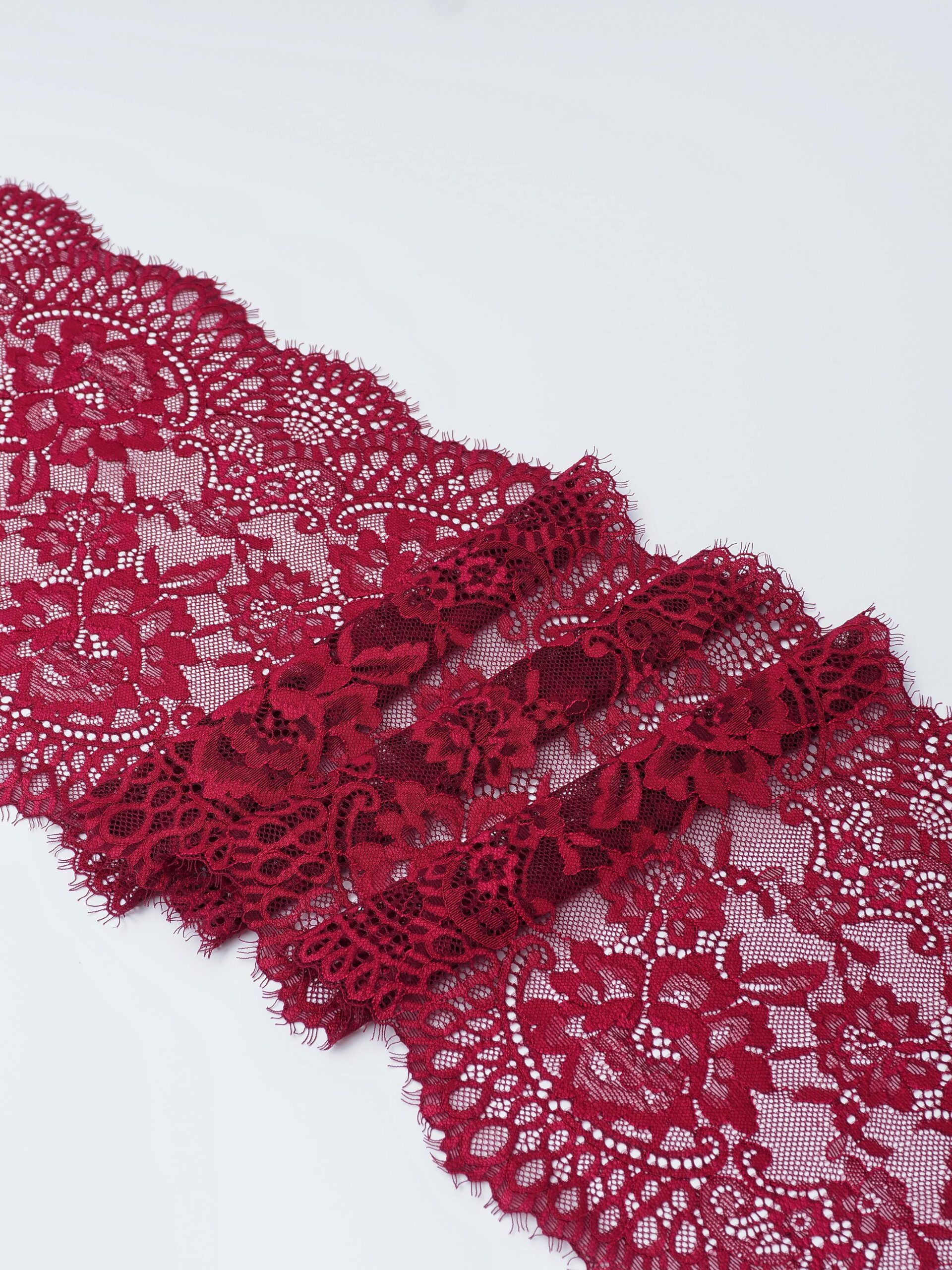 Кружево шантильи гранат эластичное ширина 22 см