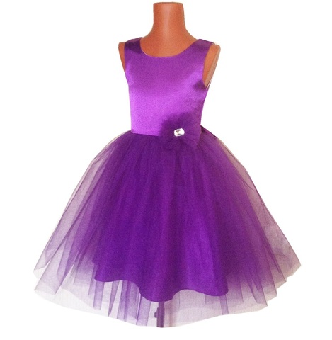 Пышное фиолетовое платье 